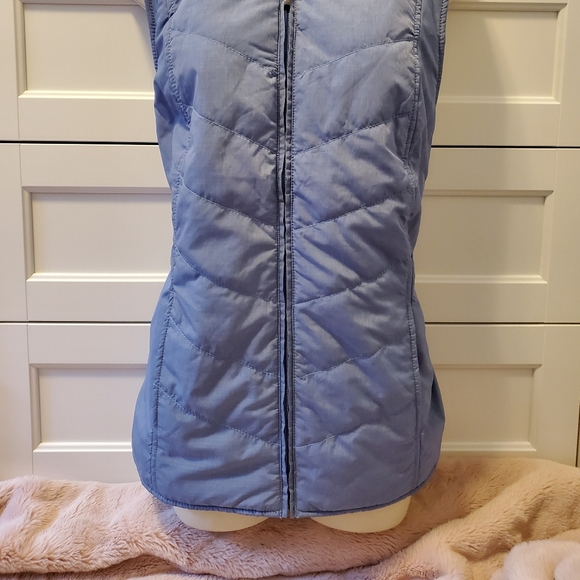 Northern Reflections Sky Blue Vest - Picture 3 of 11